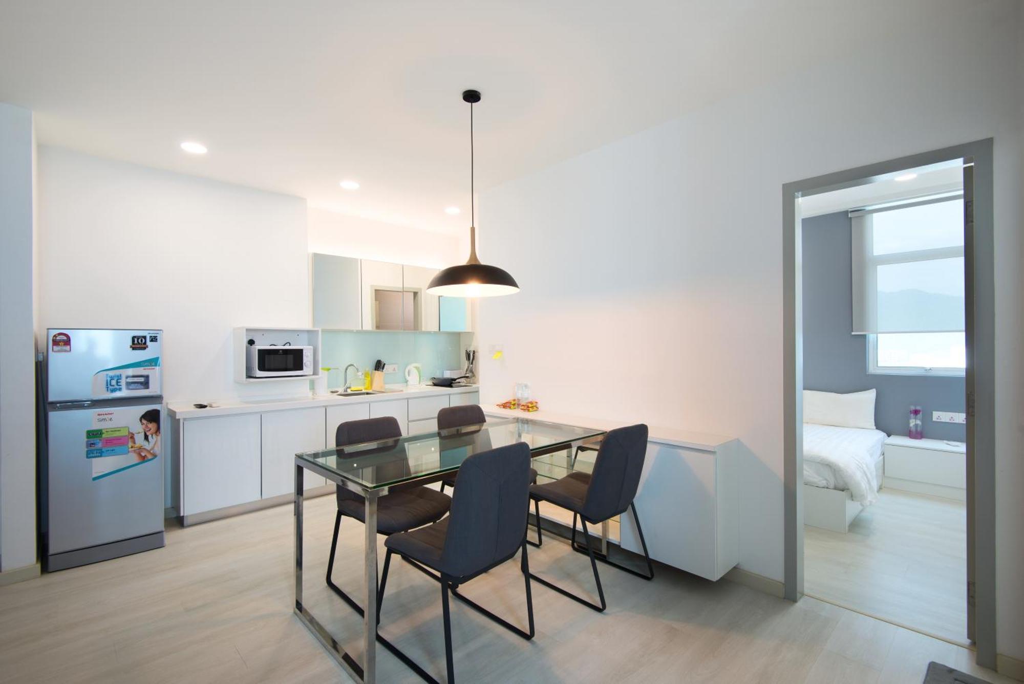 Straits Garden Suites By The Homestay Helper George Town Eksteriør billede